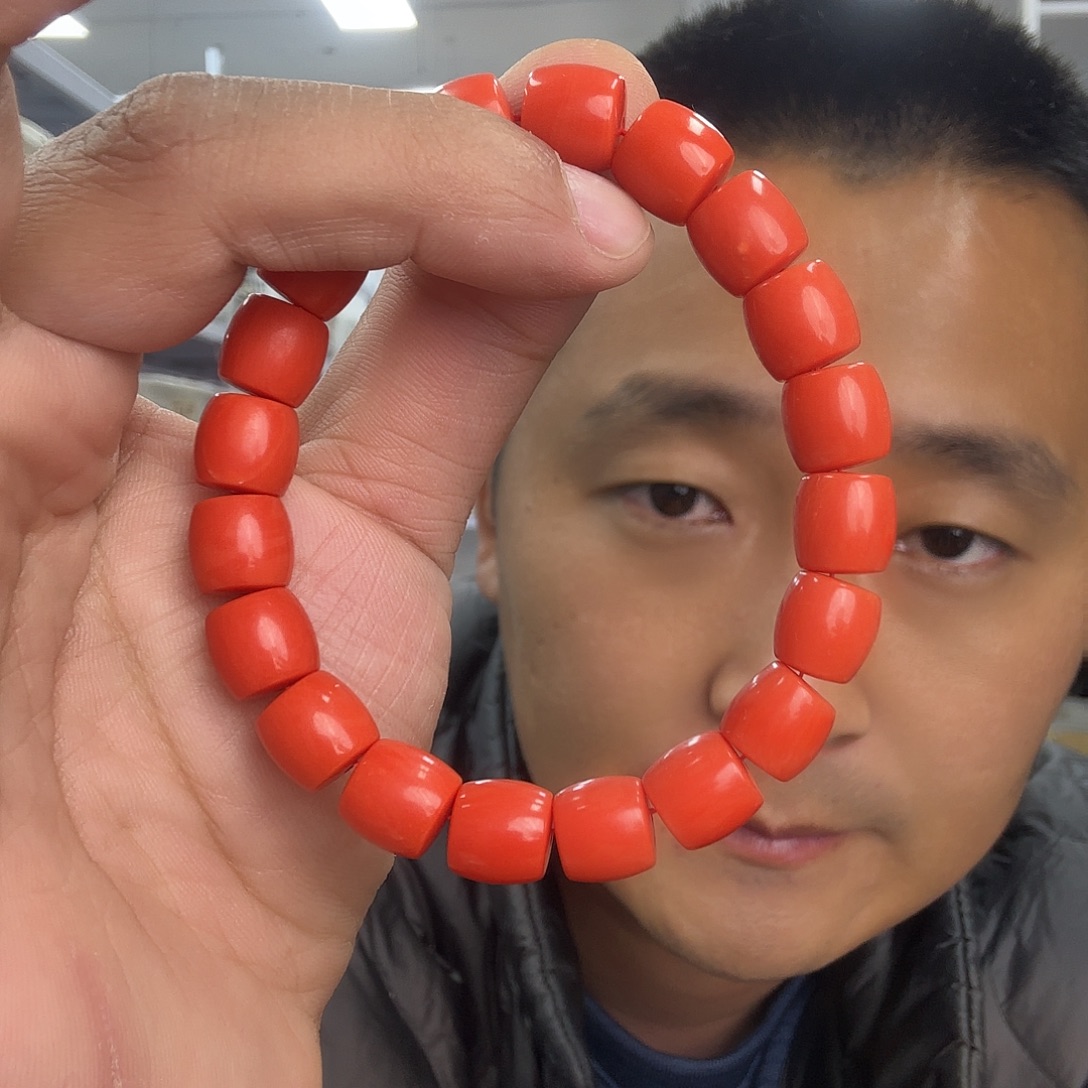 白玉菩提手串10直切红色3