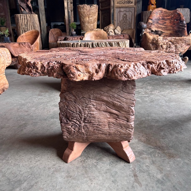 铁栎木树瘤桌面，木臼底座，长82cm宽78cm高55cm