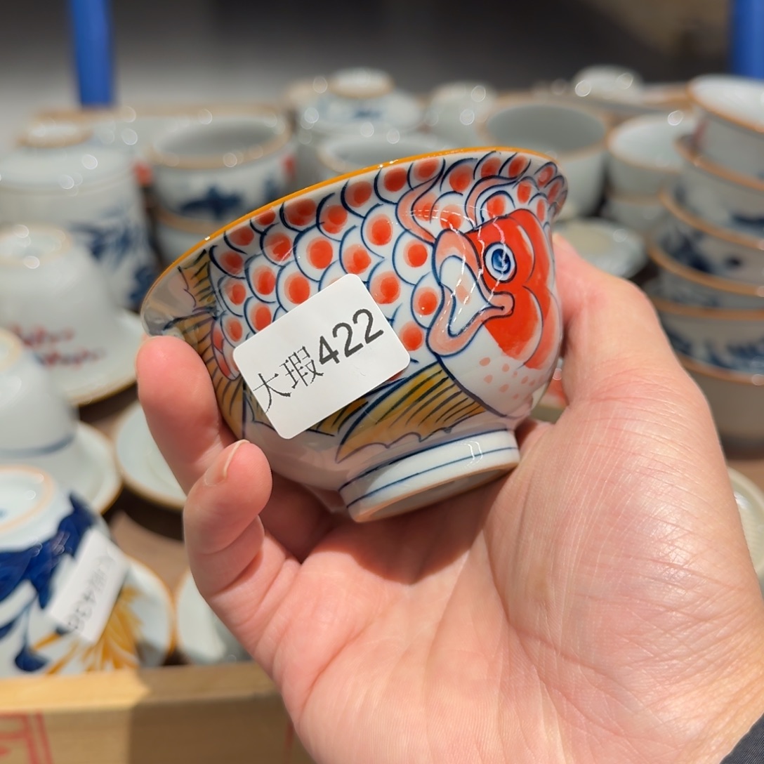釉下手绘茶具微瑕