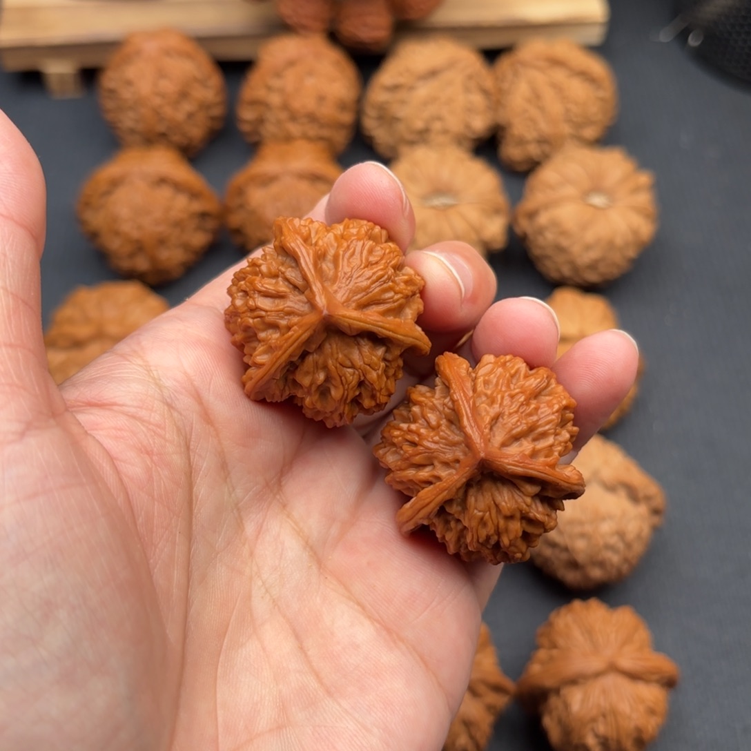 文玩核桃把件盘山35+