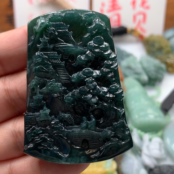 翡翠颈饰未镶嵌保真天然A货翡翠