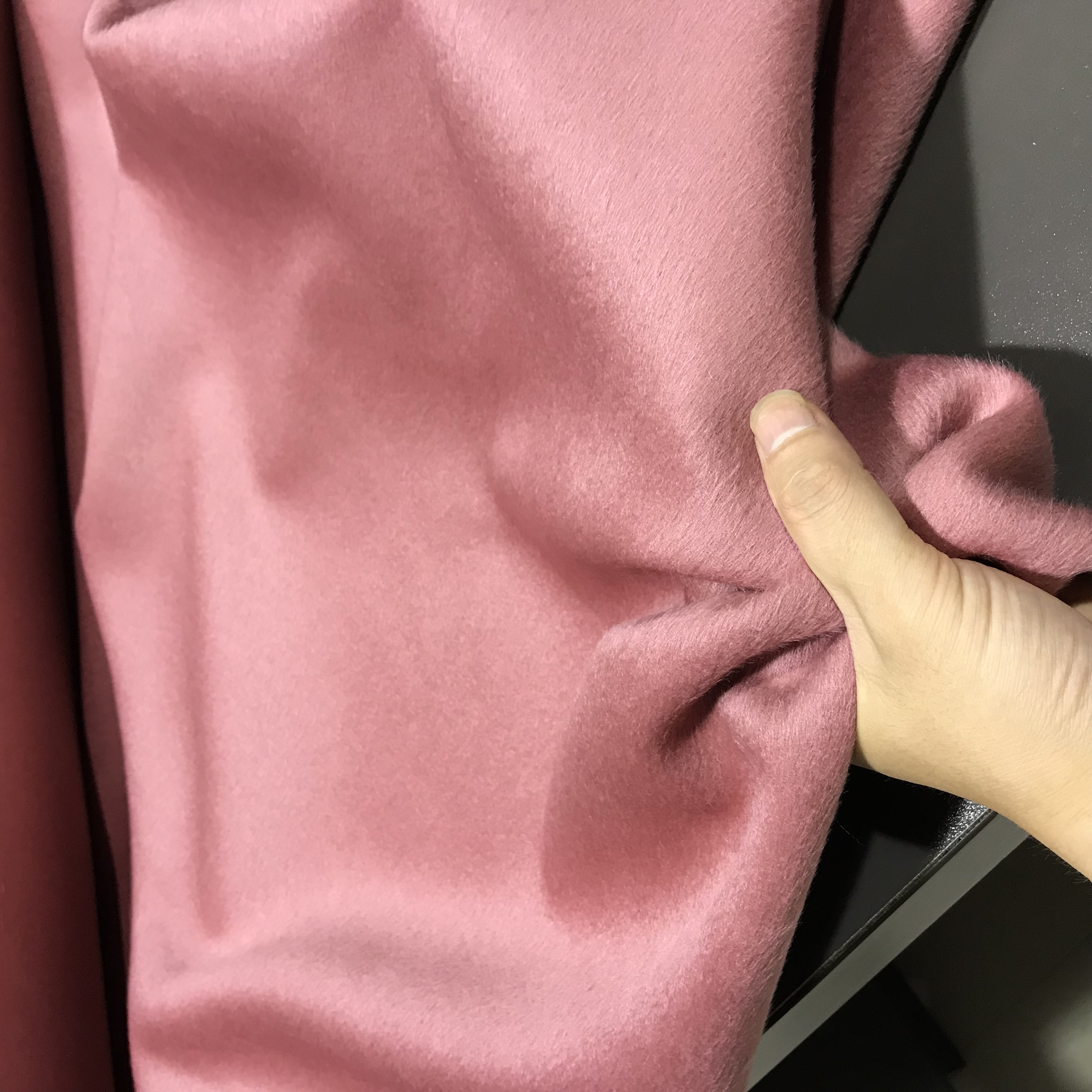 进口浅玫粉稀有苏力羊驼绒布料丝绸般顺滑柔软高档羊绒大衣毛呢料