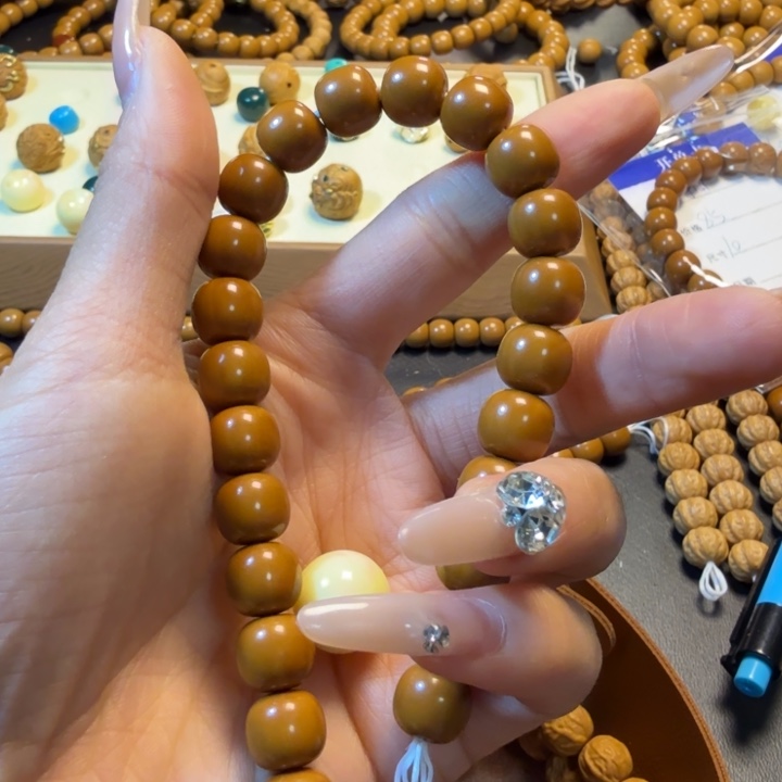 小****猴头核桃吊坠老型