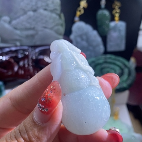 【闪购商品】颈饰未镶嵌翡翠葫芦