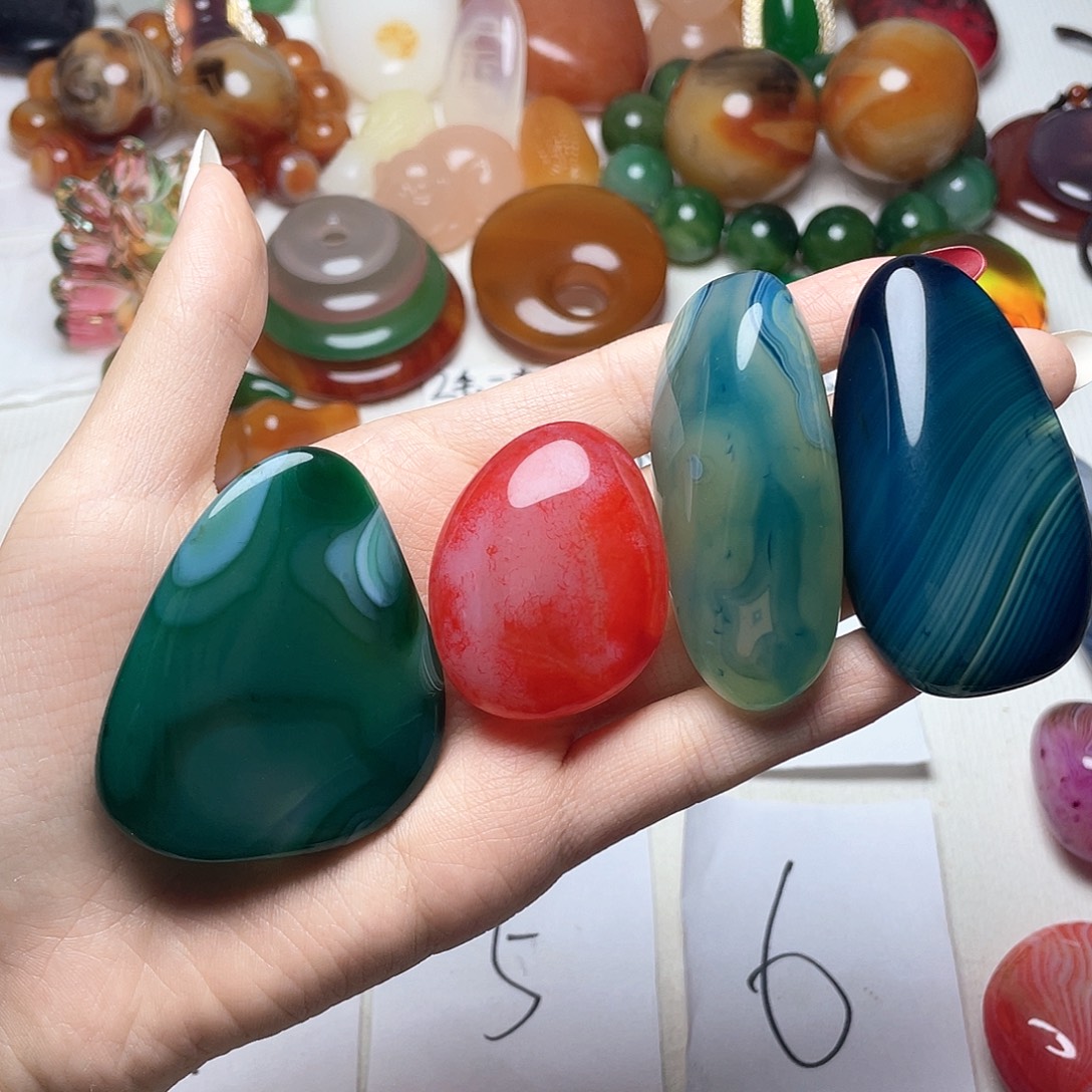 未镶嵌玛瑙/玉髓珠宝奇石