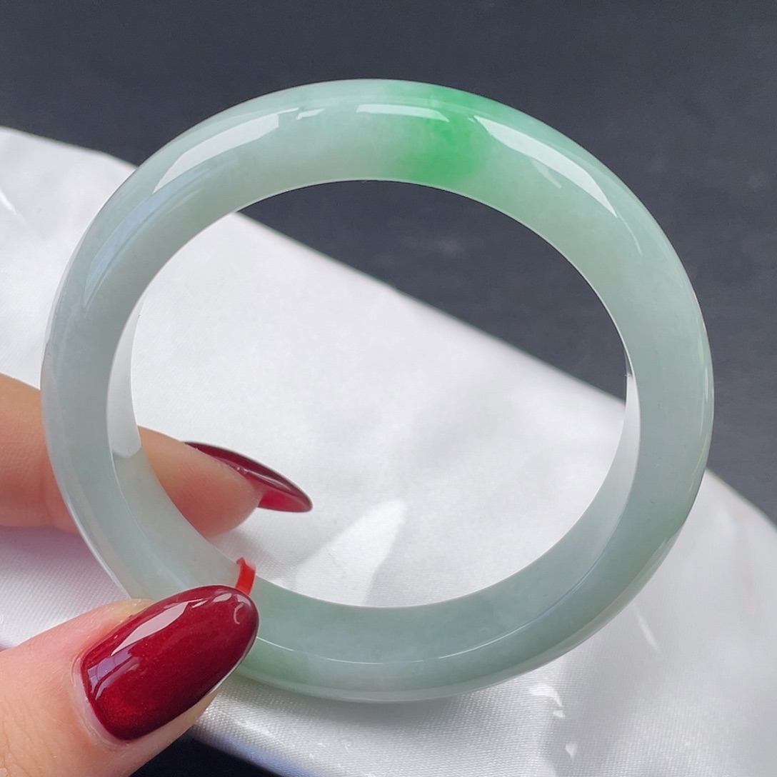 翡翠未镶嵌手镯53圈口