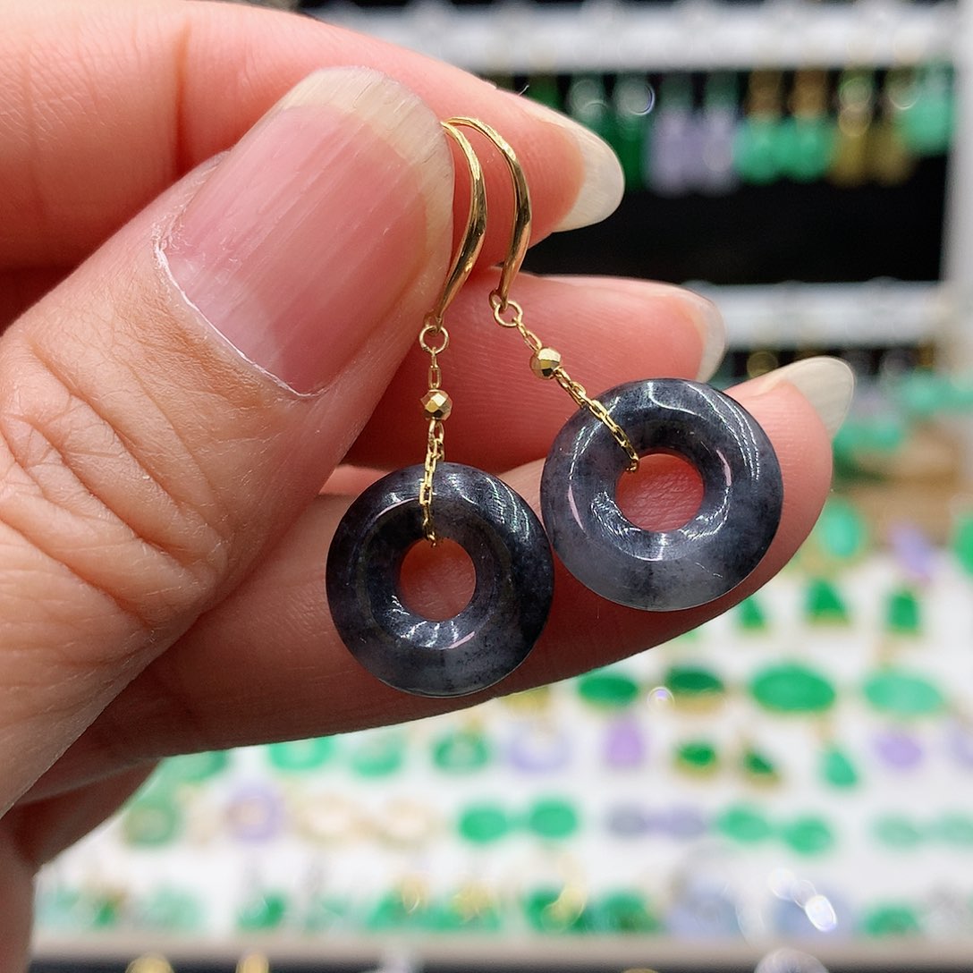 翡翠耳饰18K金镶嵌的