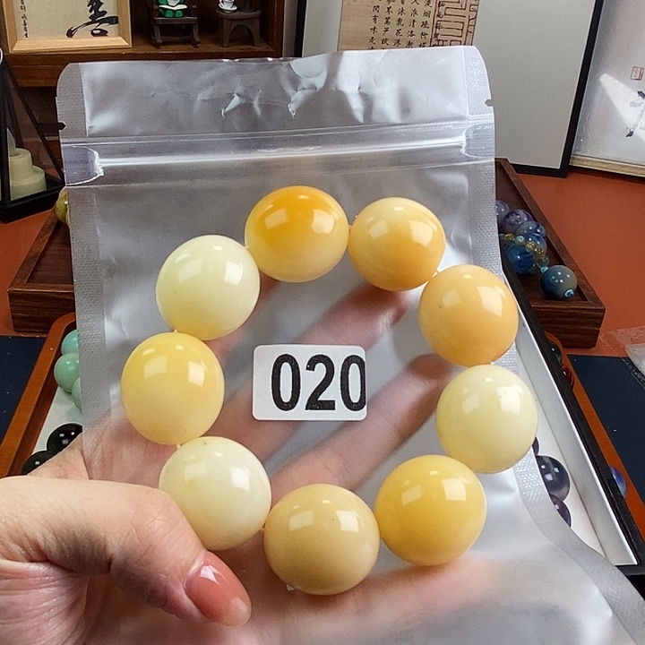 吊坠白玉菩提大瑕疵不退换