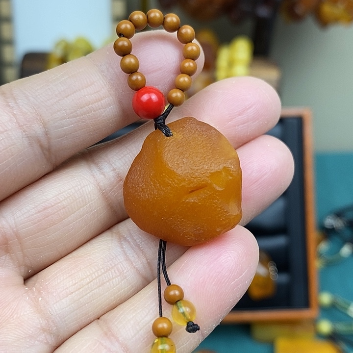 蜜蜡未镶嵌裸石小提溜