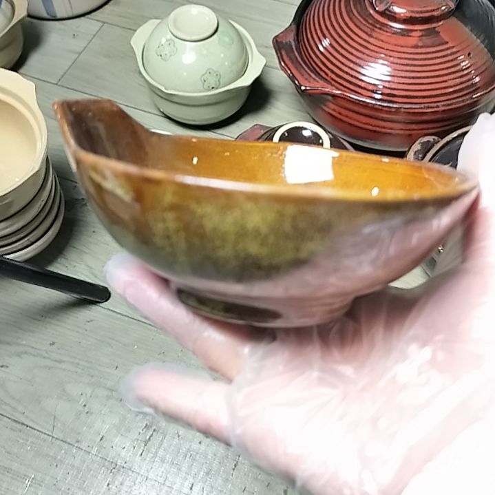 盘瓷片陶瓷杯盘壶碗都有