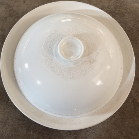 瓷其他9寸大球泥盖碗一个