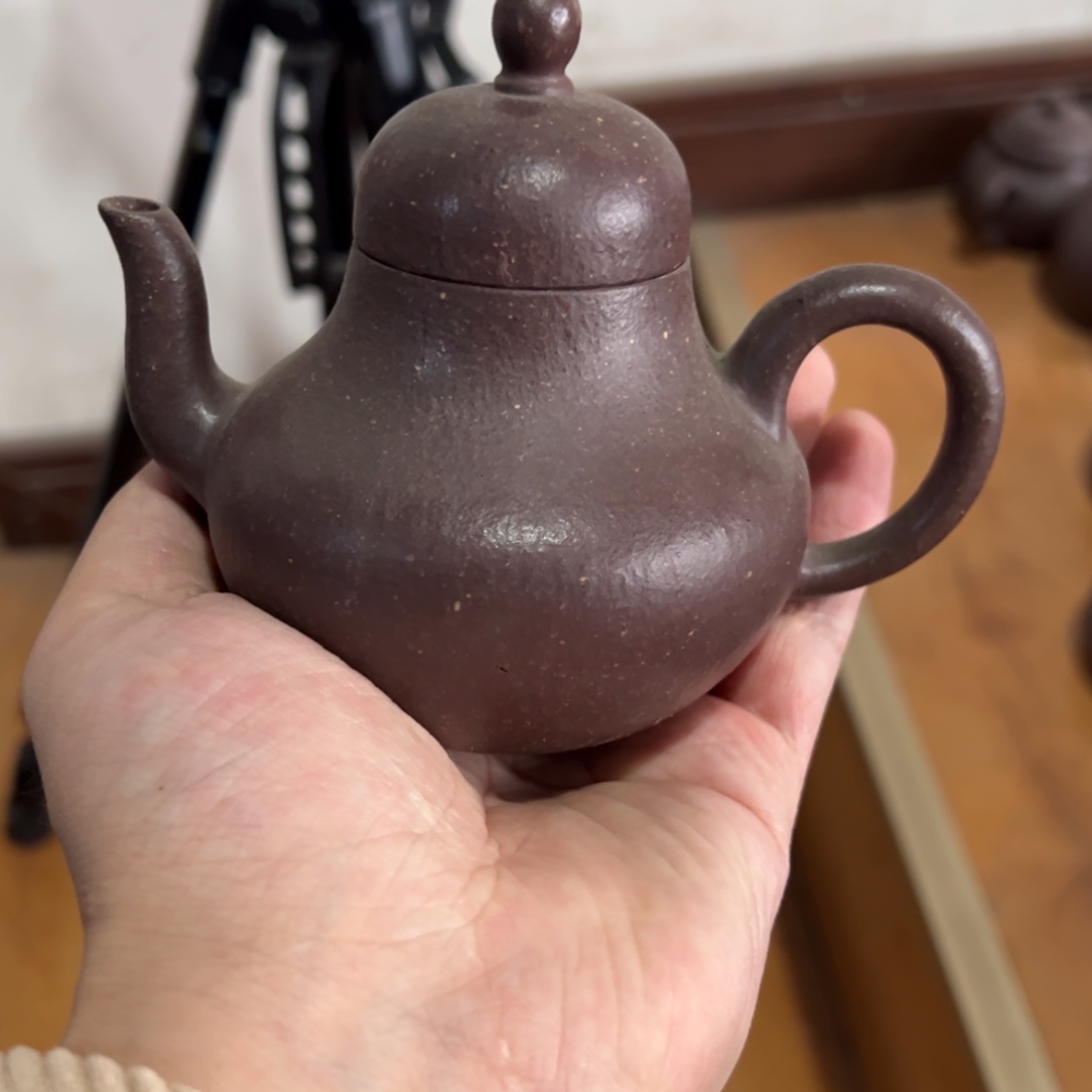 紫砂茶壶微瑕………………………………………………