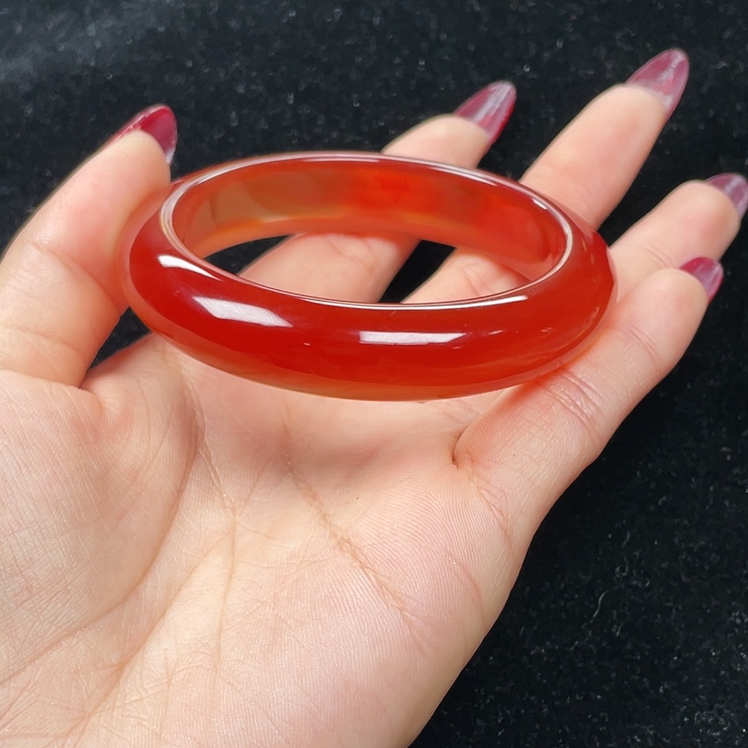 玛瑙/玉髓手镯未镶嵌云**源