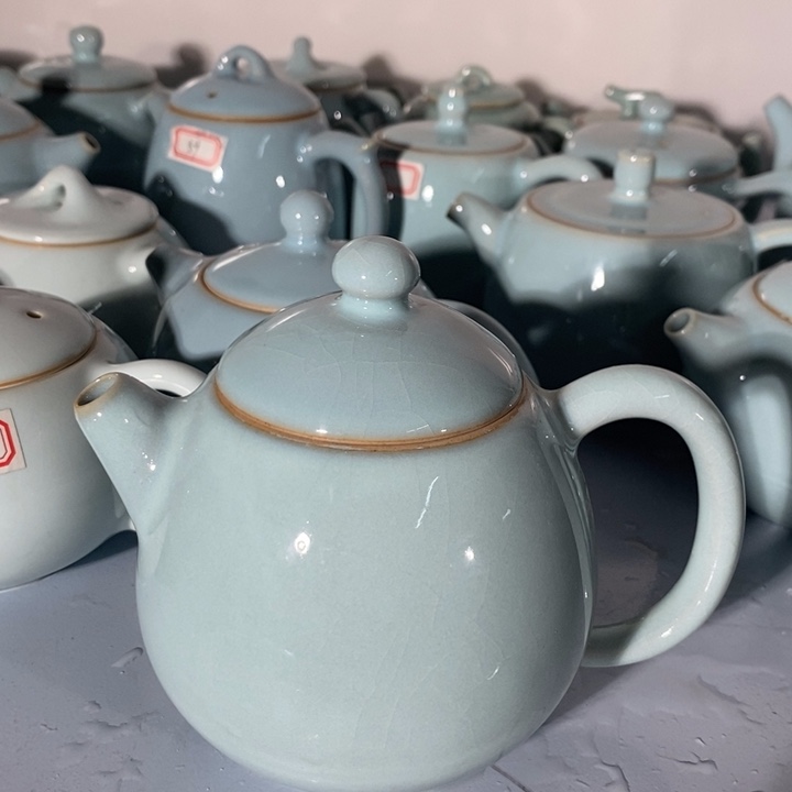 微瑕汝瓷茶餐盘啦啦啦啦