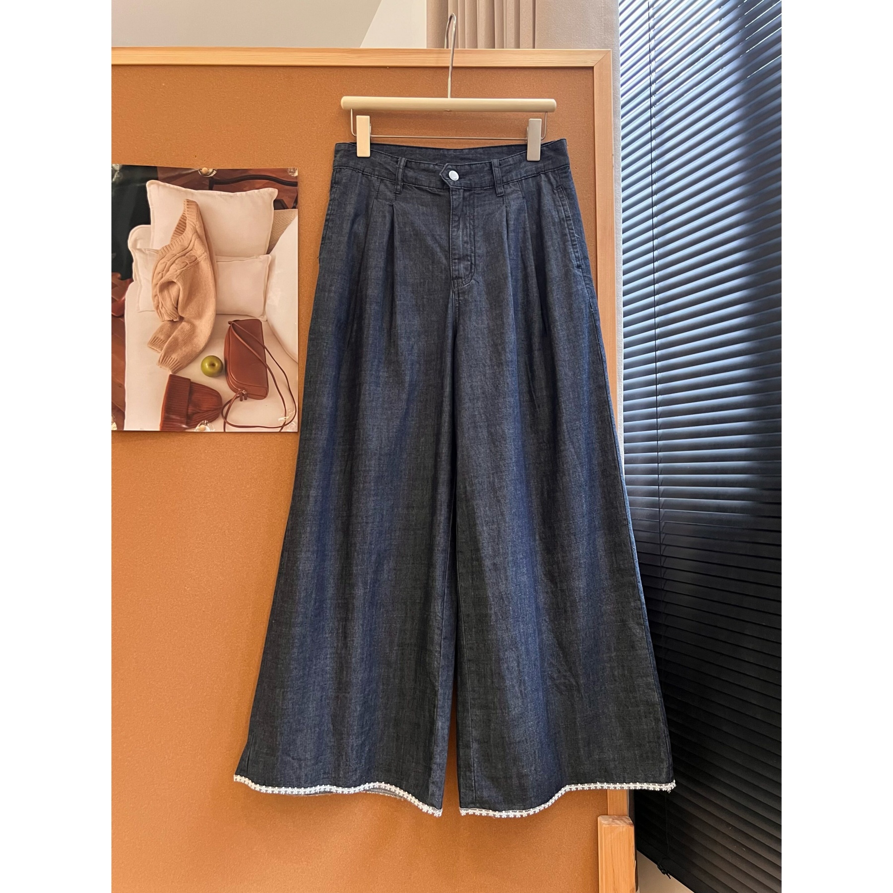 J43阔腿牛仔裤女蕾丝拼接大码胖mm高腰宽松遮胯显瘦廓形宽腿裤