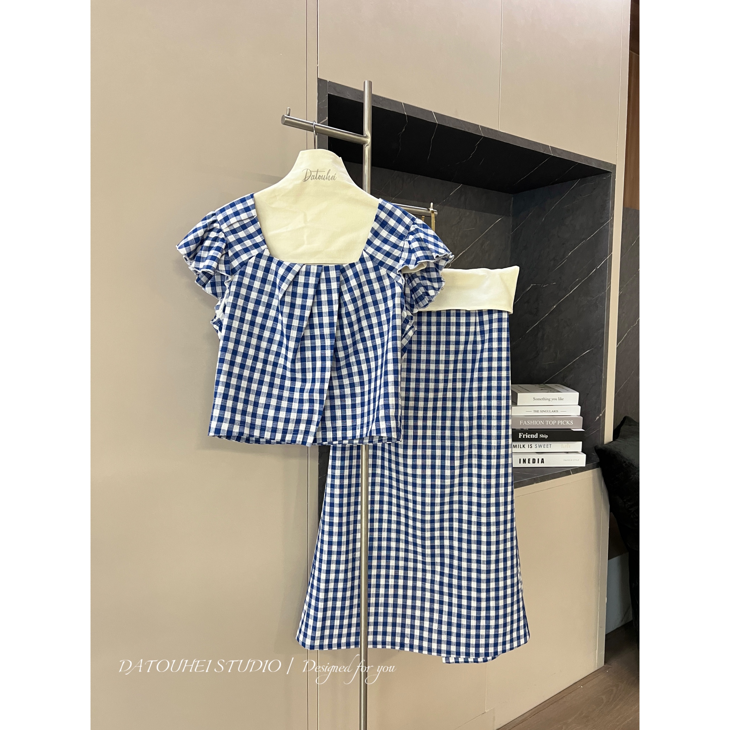 大头黑STUDIO【心动格纹】2025女夏时尚气质格子套装D225A06088