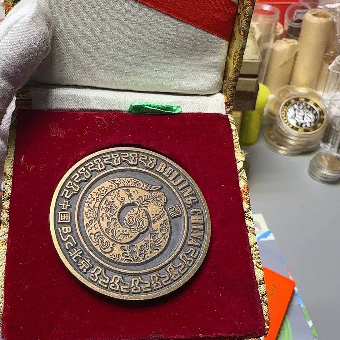 合金蛇纪念章福利福利