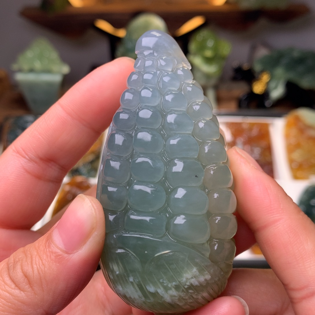 岫玉手把件玉米未镶嵌