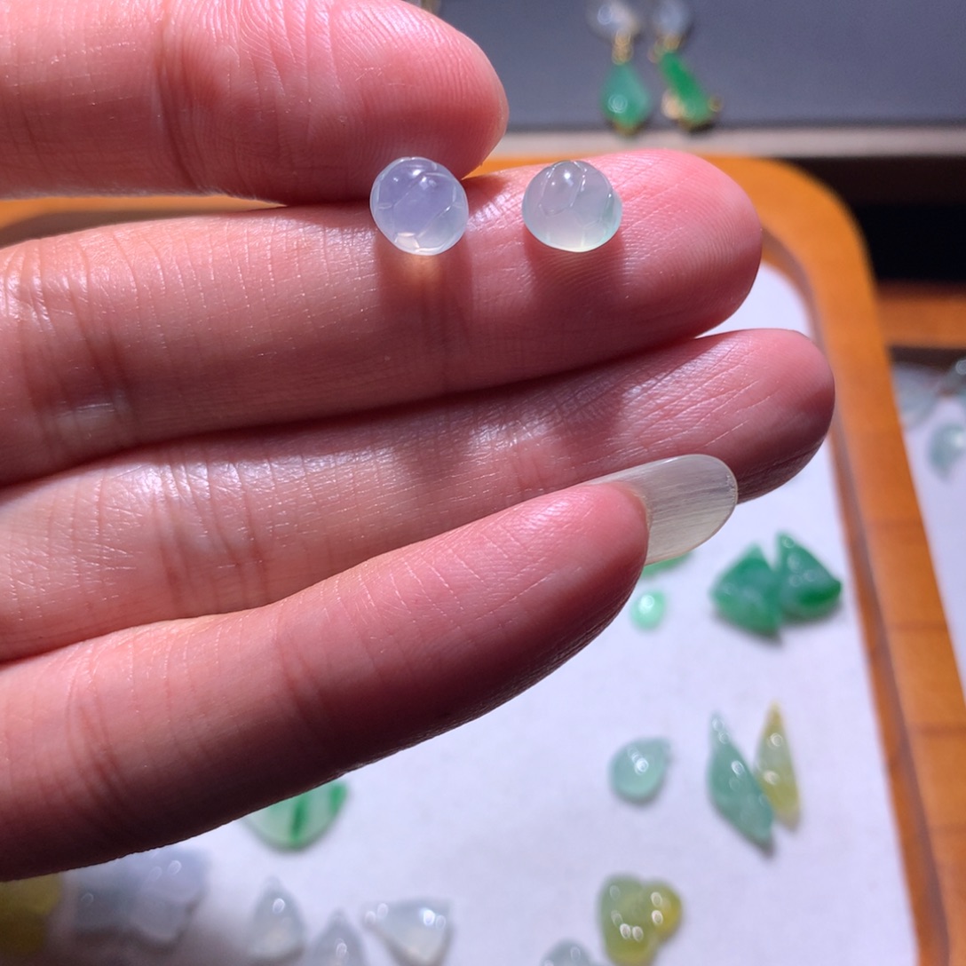 阿***满定制翡翠未镶嵌提溜
