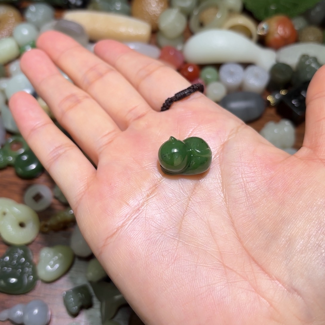 和田玉珠宝半成品未镶嵌—****头