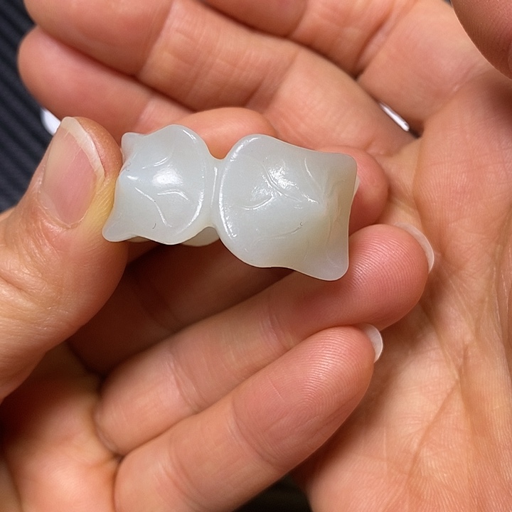 颈饰未镶嵌和田玉大****）