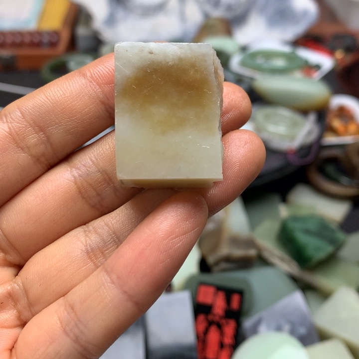 未镶嵌和田玉珠宝半成品