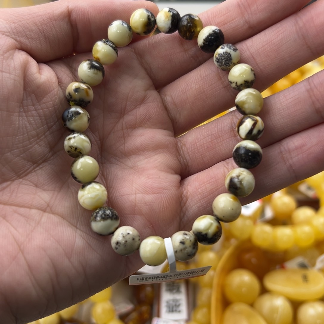 琥珀珠宝奇石未镶嵌