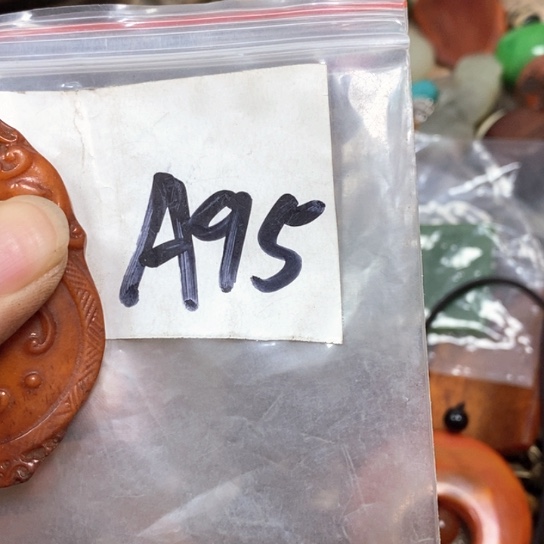 用***4滴血莲花菩提吊坠