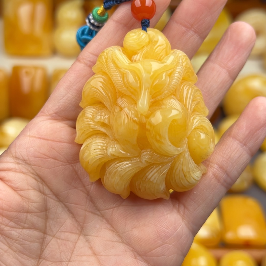 琥珀颈饰未镶嵌纯天然琥珀蜜蜡无优化