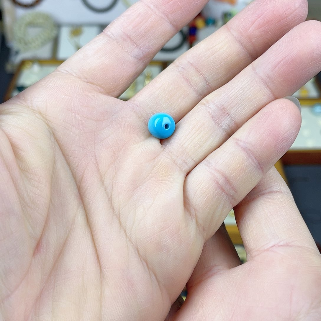 绿松石老型桶珠8.2×6.8未镶嵌