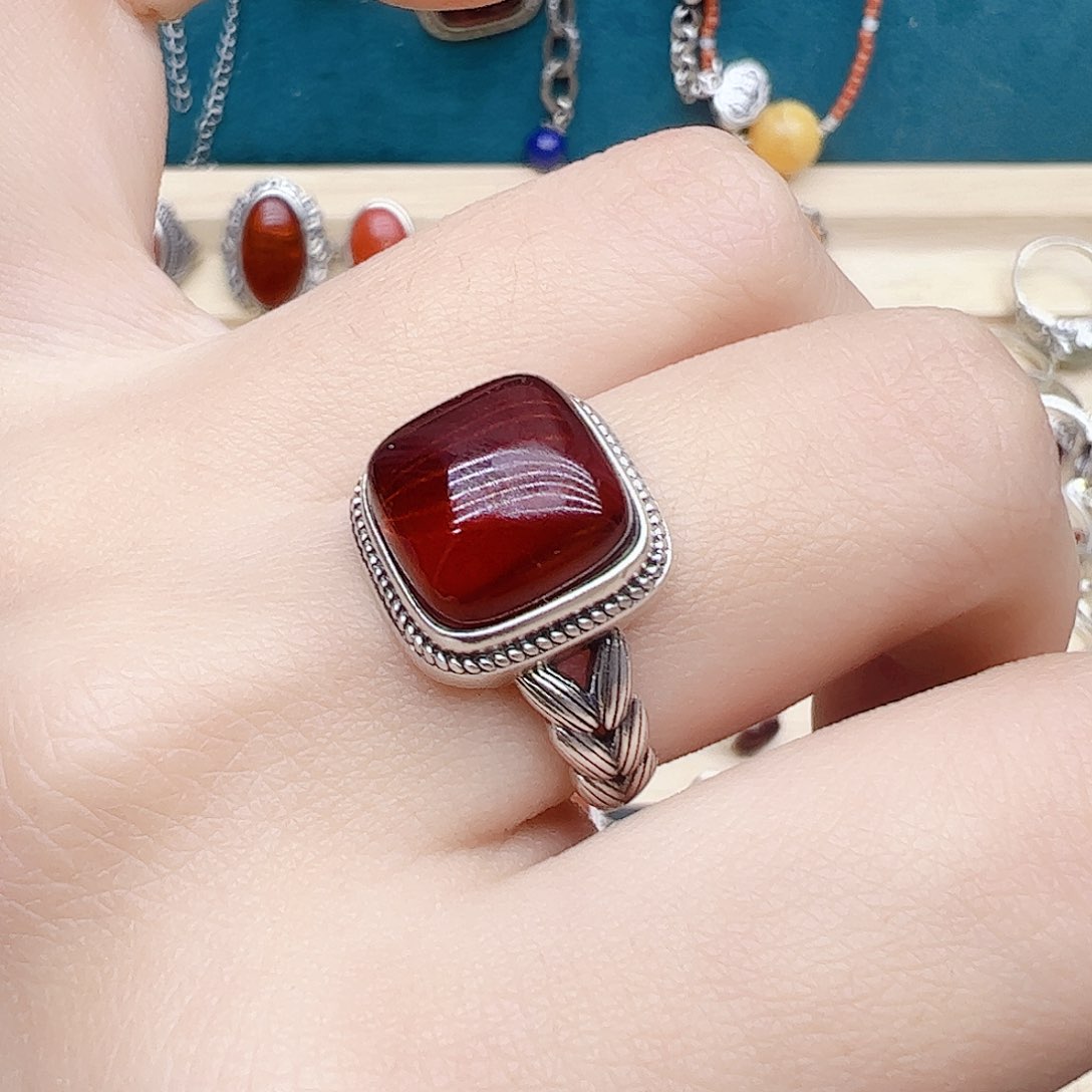 血珀戒指银S925镶嵌天然