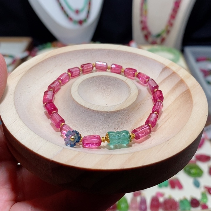 碧玺手链18K金镶嵌碧玺手链