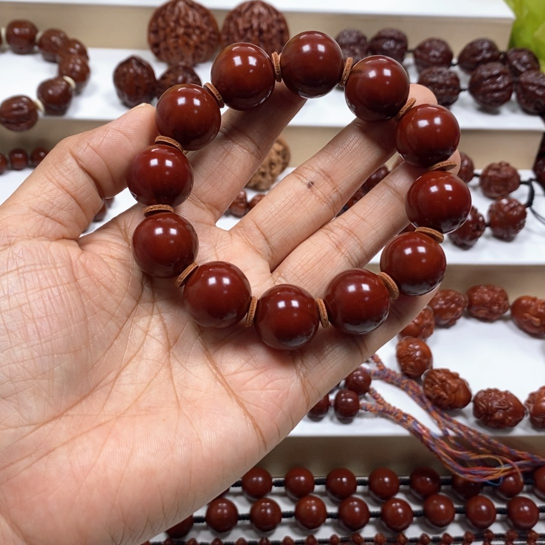 橄榄核吊坠钛*橄榄核