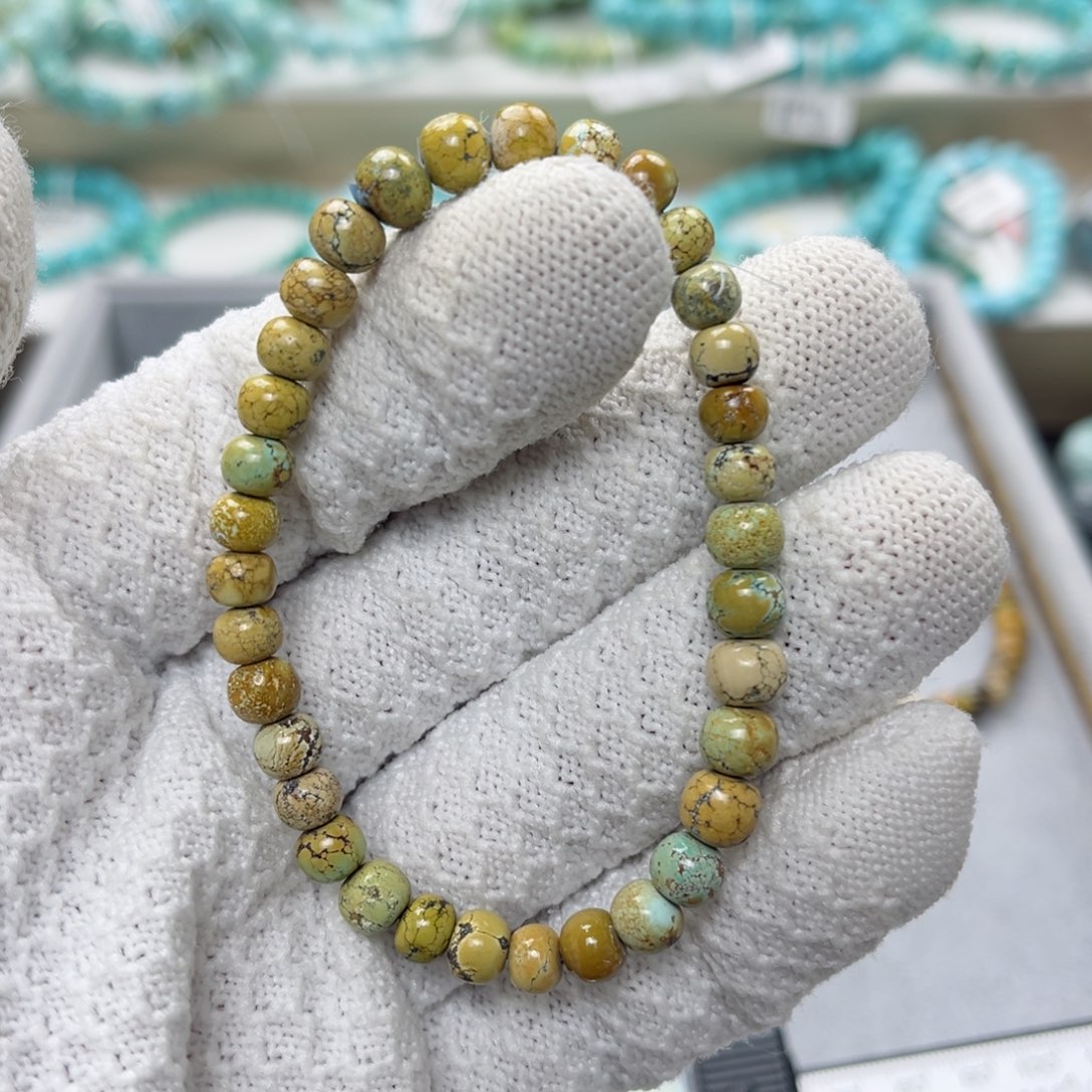 绿松石绿松石未镶嵌