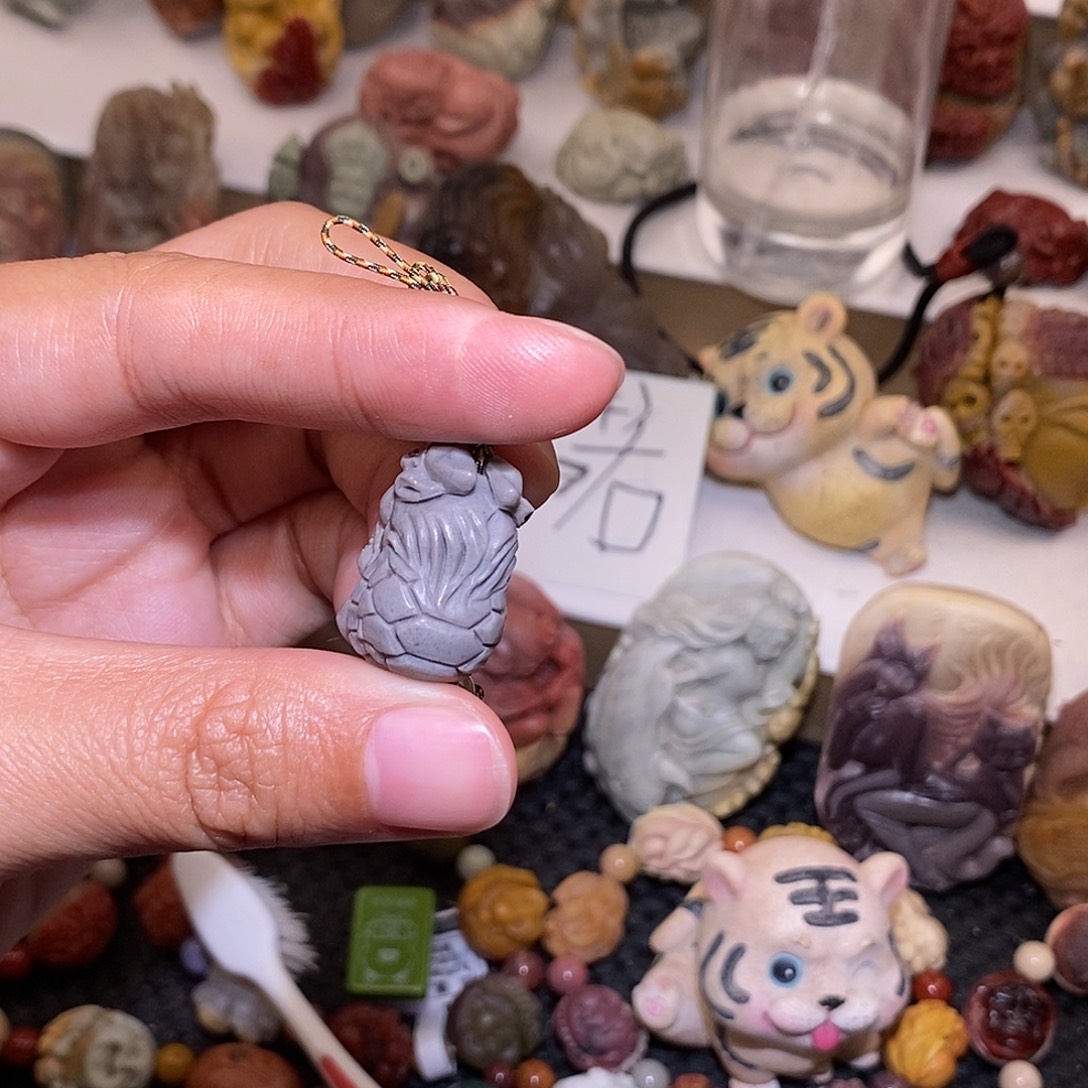 石英质玉（阿拉善玉）未镶嵌手链