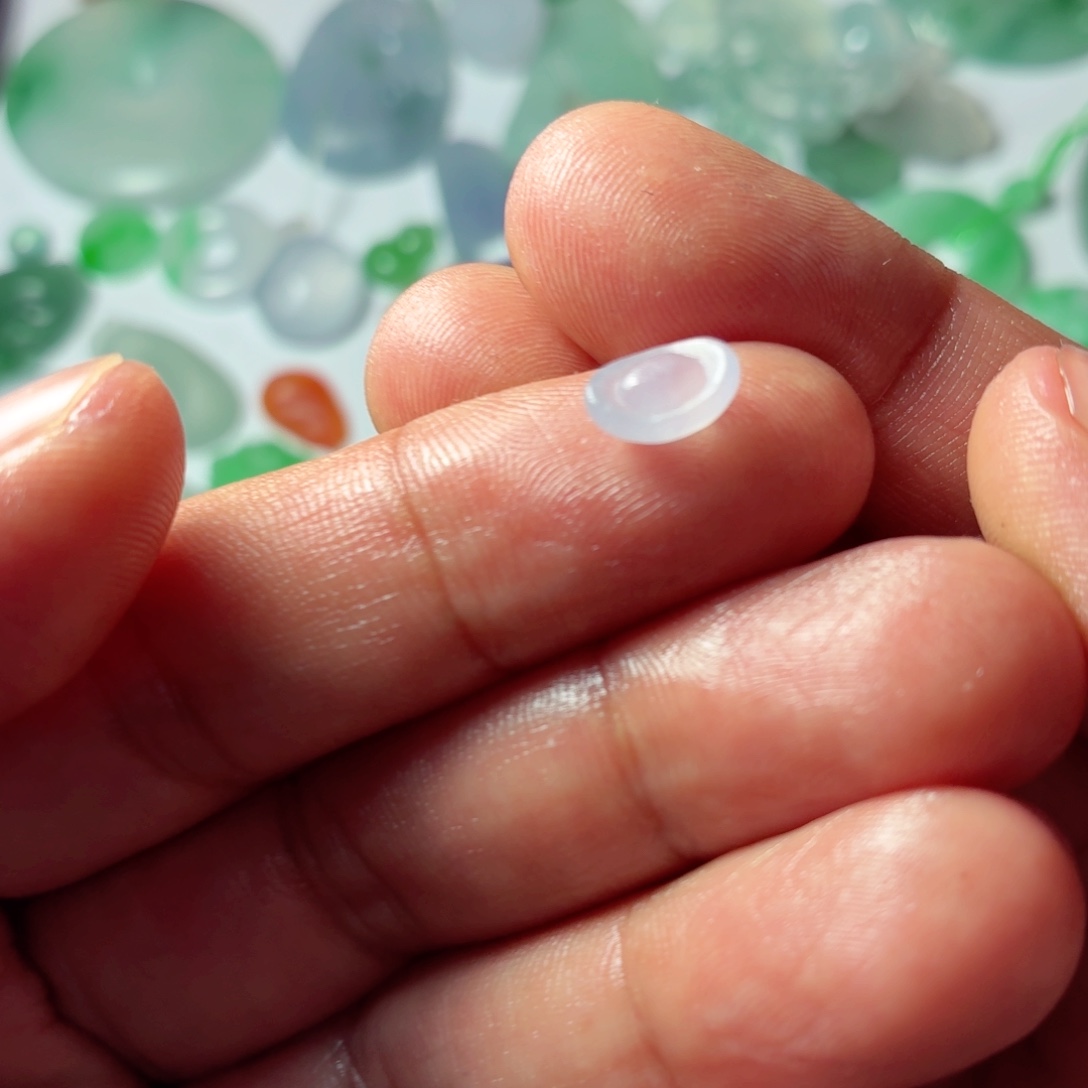 定制翡翠未镶嵌包工