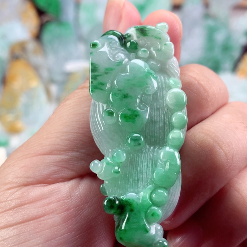 【闪购商品】翡翠未镶嵌吊坠(不含链)