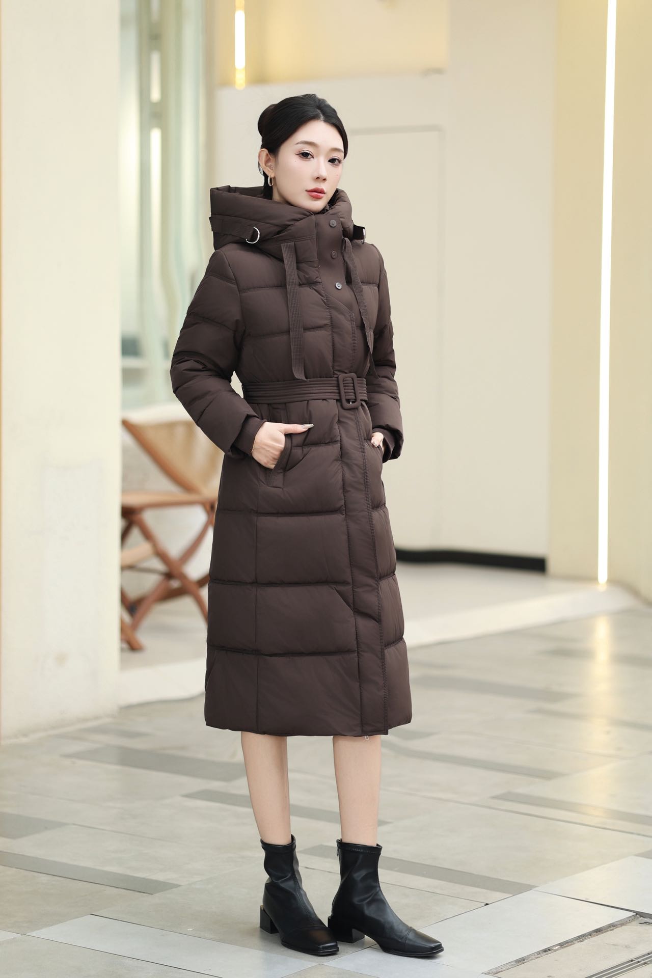 中长款女连帽收腰修身连帽潮流时尚棉服YJ930