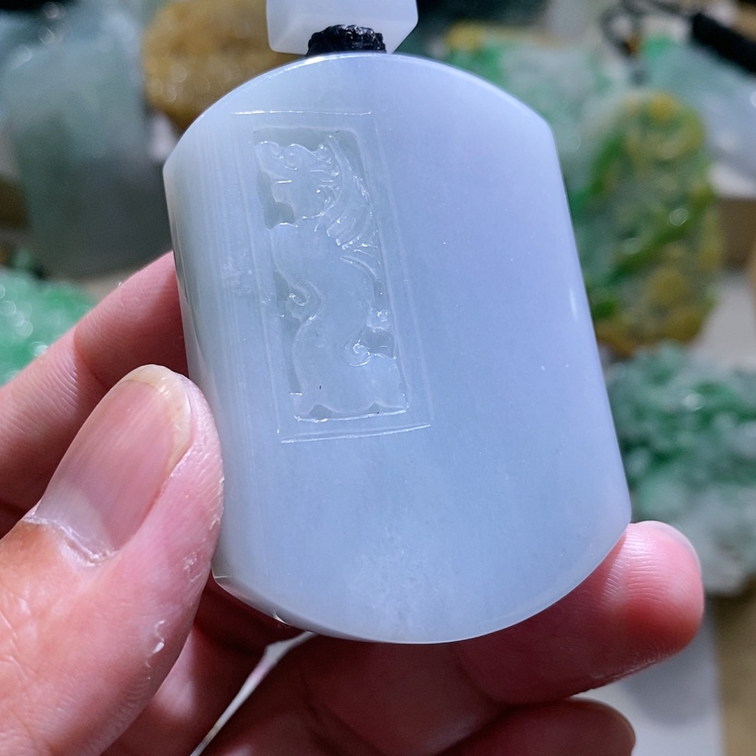 【闪购商品】翡翠颈饰未镶嵌11111111111111111