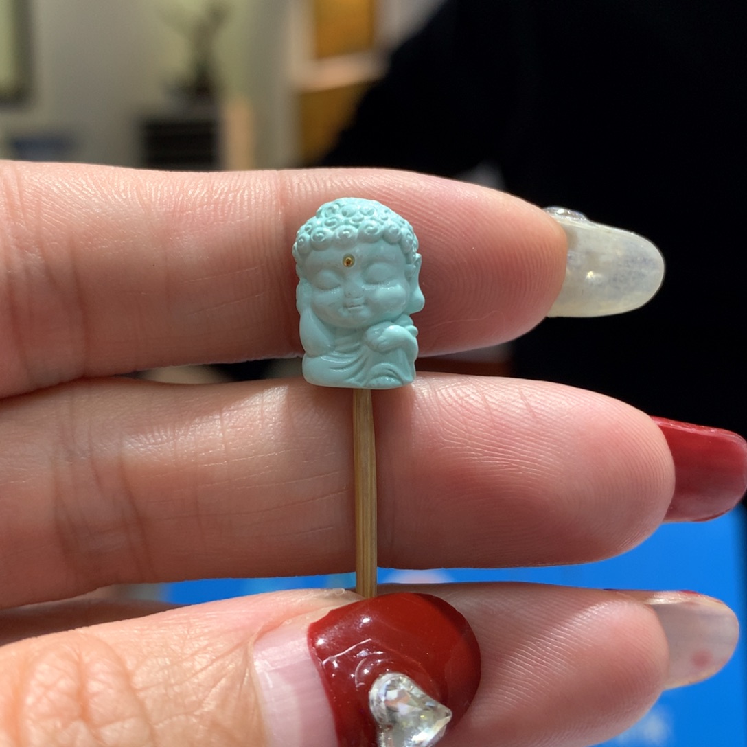 绿松石配饰未镶嵌