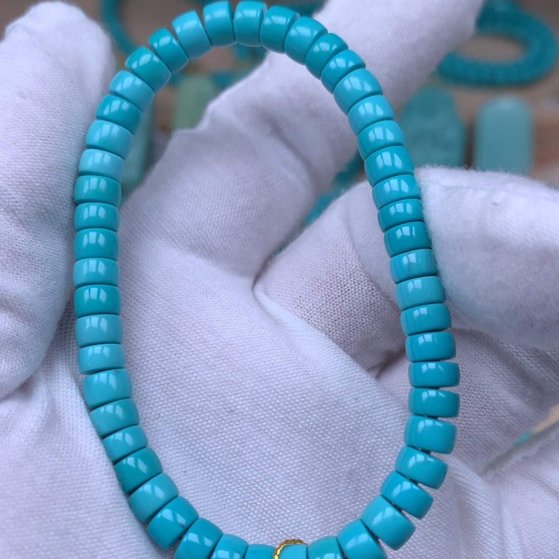 绿松石精品直切手串未镶嵌