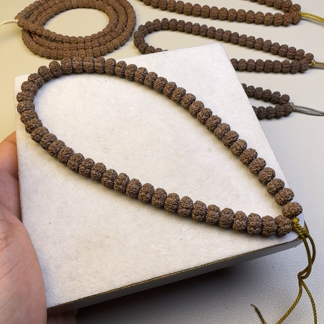 背***包吊坠金刚菩提平细