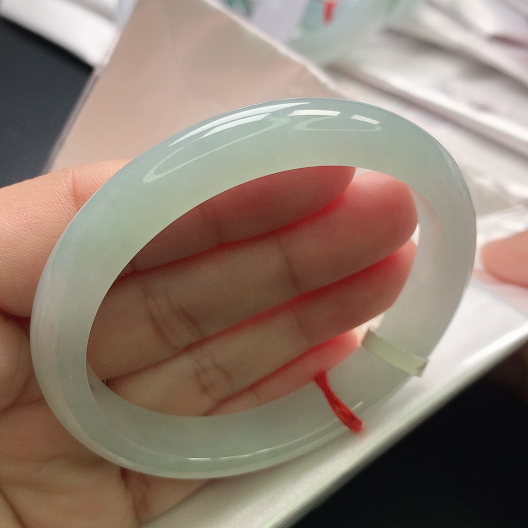 翡翠未镶嵌手镯贵妃55