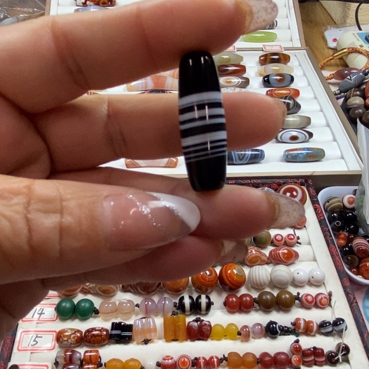 玛瑙/玉髓颈饰合金