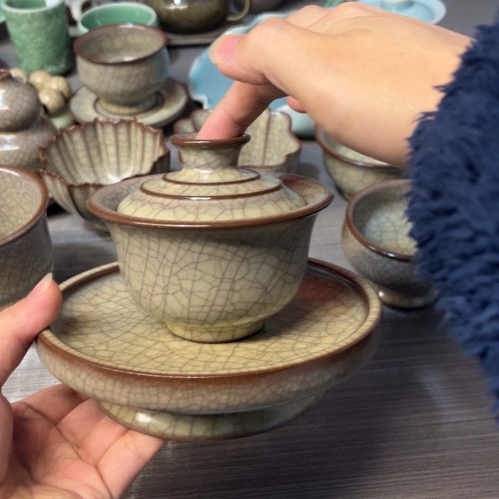 蒋加宝 传世哥窑 兔子