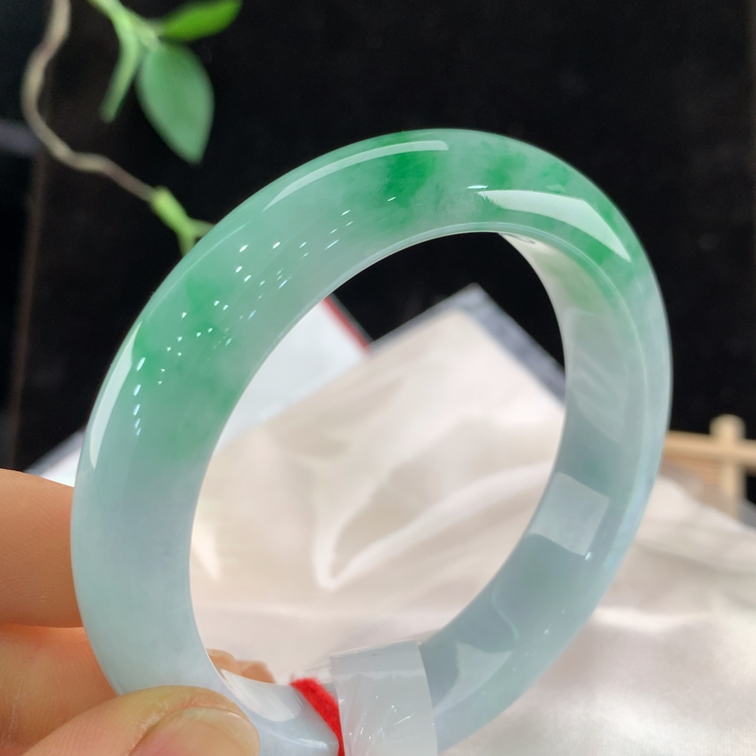 翡翠手镯未镶嵌活**香111-1014