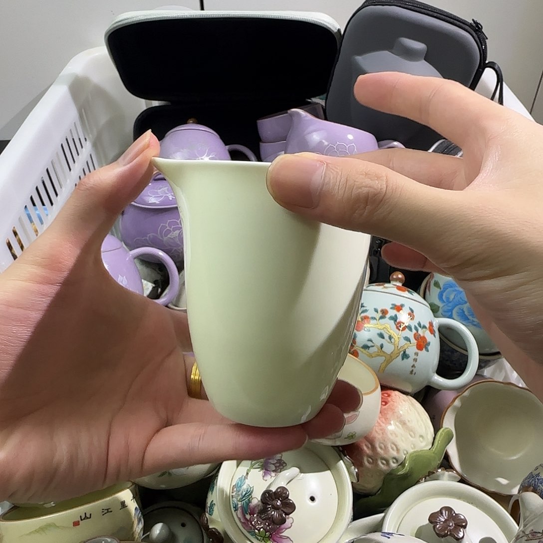 宝石黄羊脂玉公道杯