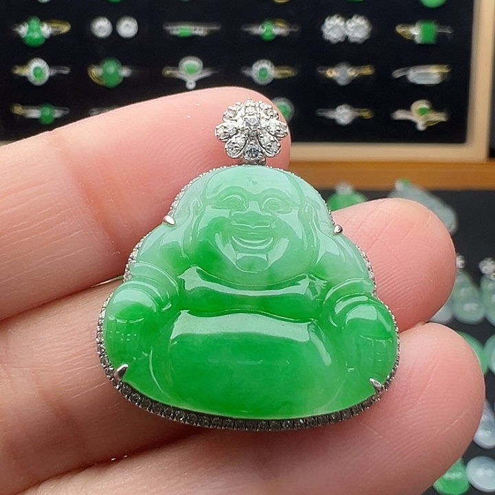 翡翠18K金镶嵌颈饰佛