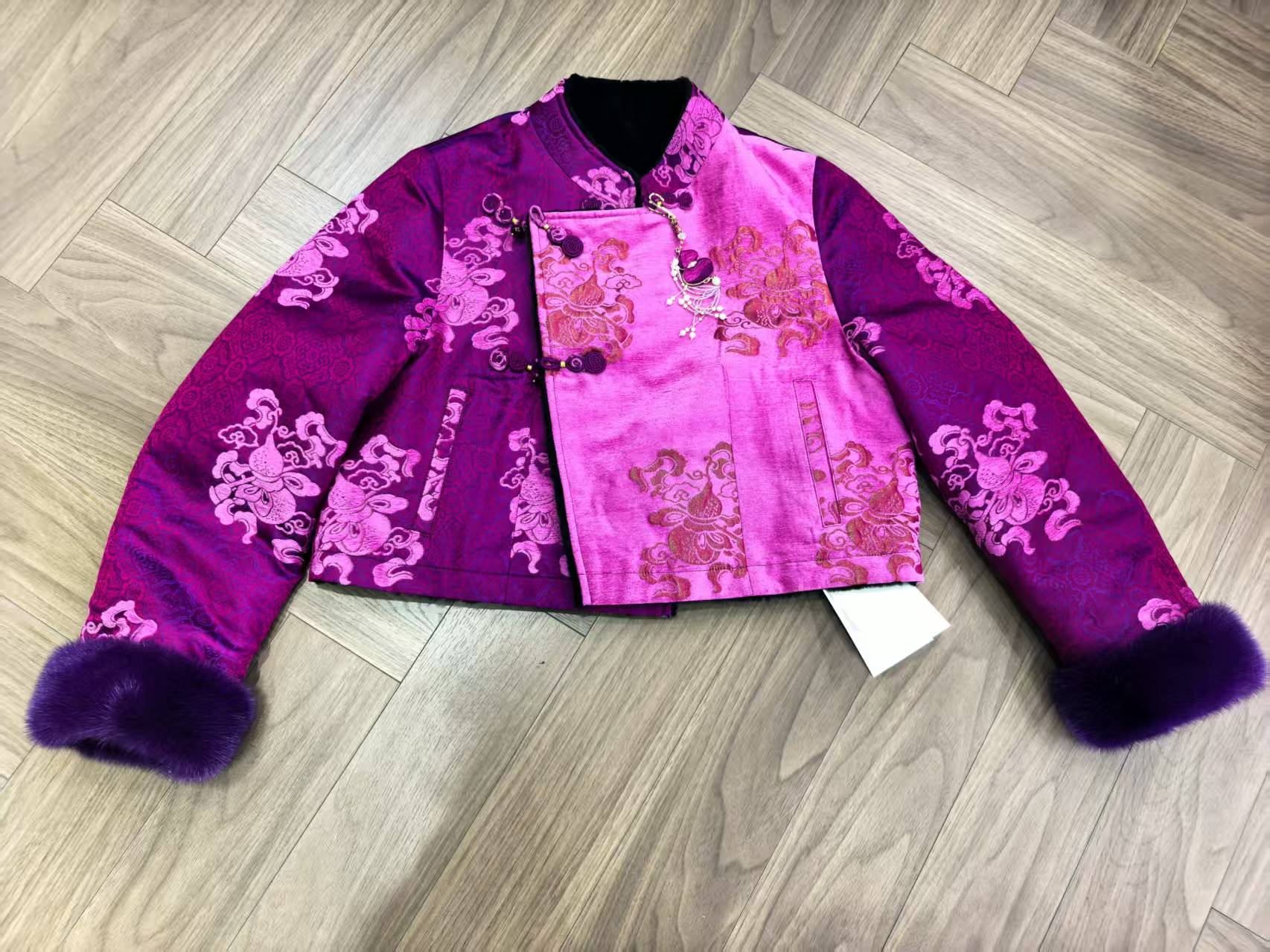 厚款直襟花卉蝴蝶纹长袖圆领上衣中式紫粉色皮毛一体两面穿