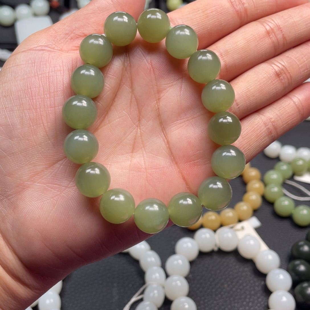 和田玉未镶嵌手链